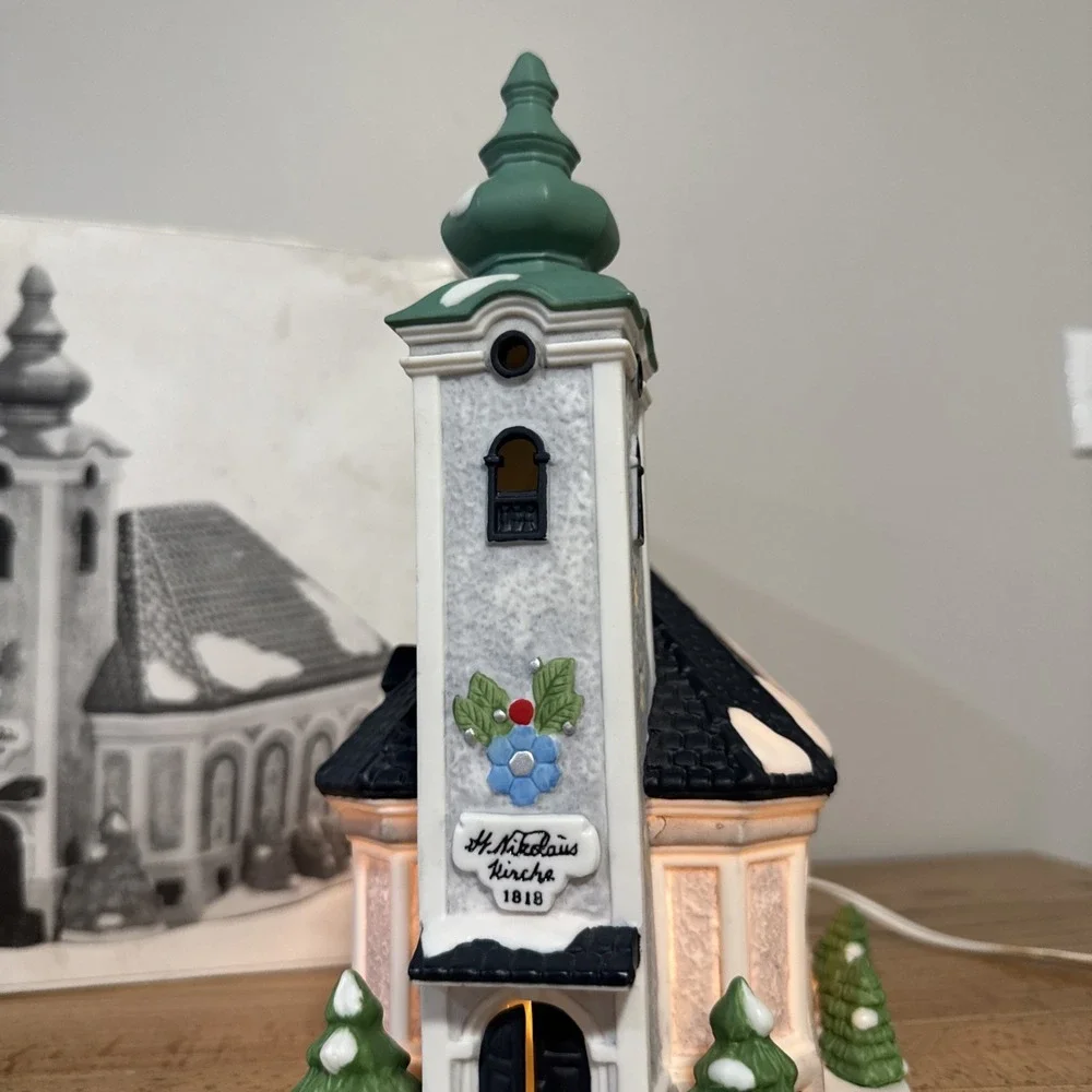 Dept 56 Alpine Village Series St Nikolaus Kirche #56170 Retired 1981